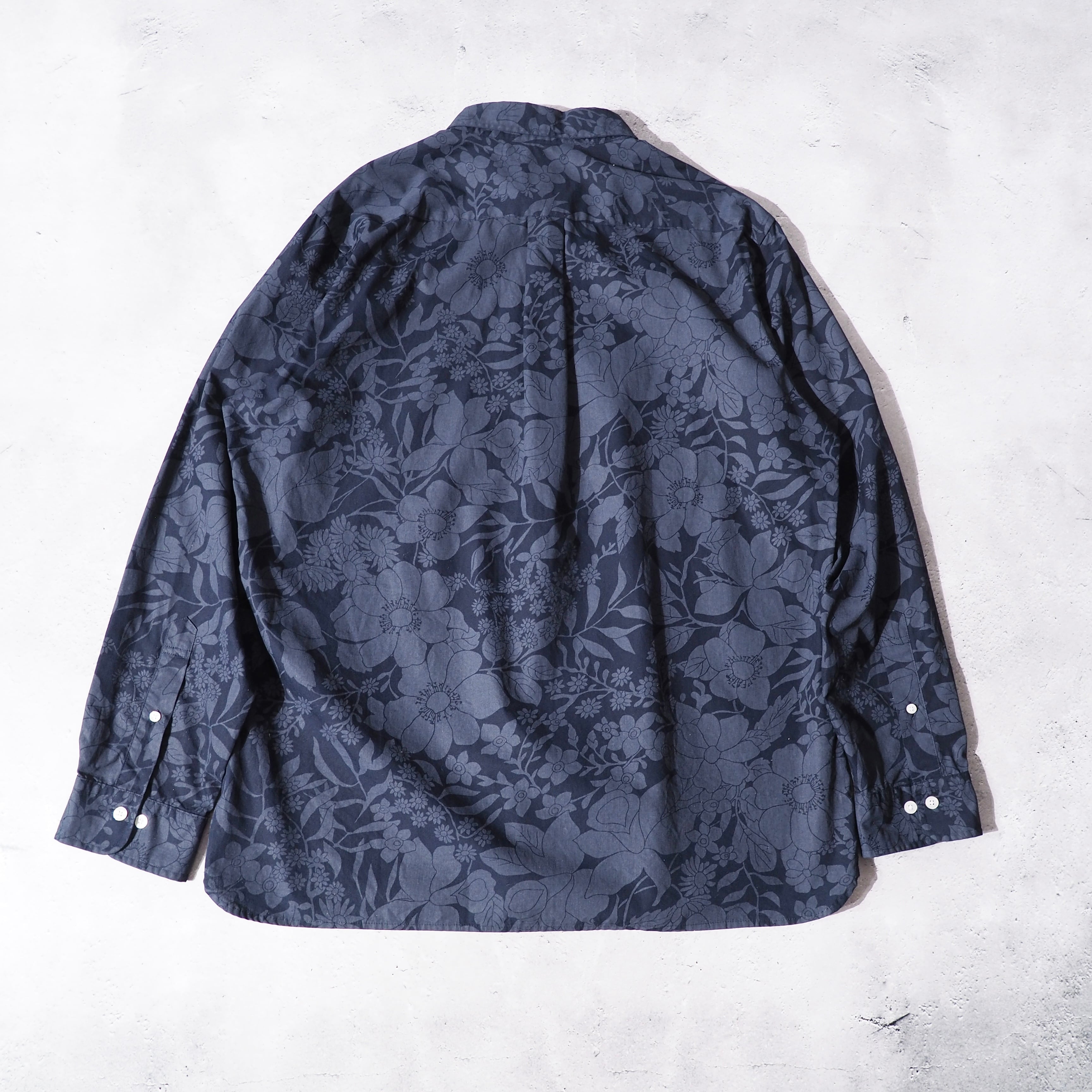 ” Brooks Brothers ” Flower printed cotton button down shirt