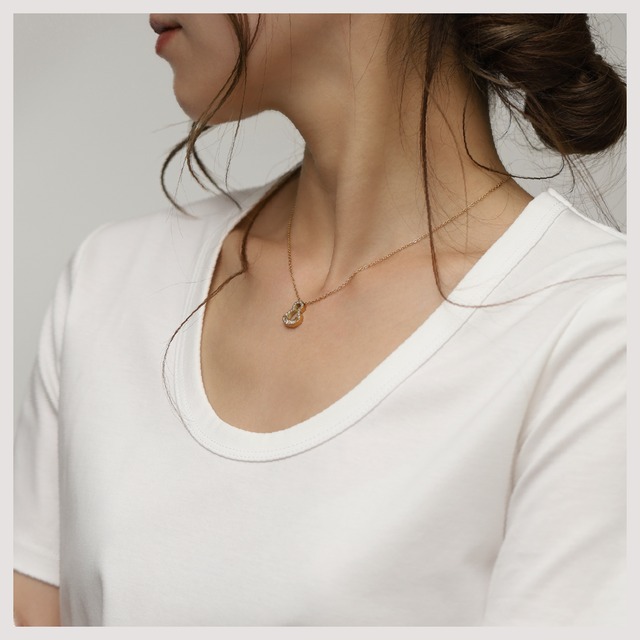 Necklace -Gold-