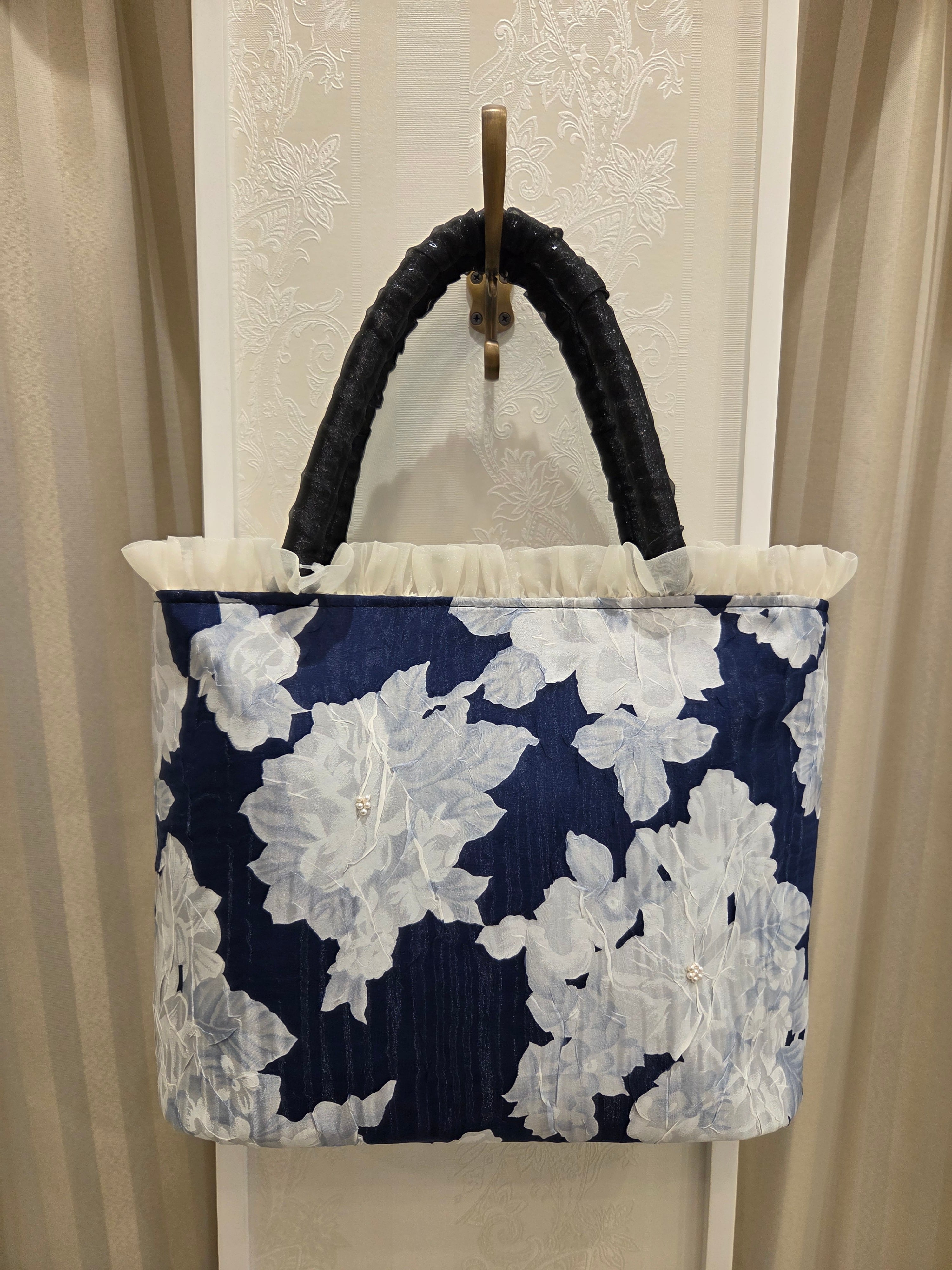 日本製☆茉莉コレクション!⭐トートバッグ】ネイビーオーガン花柄