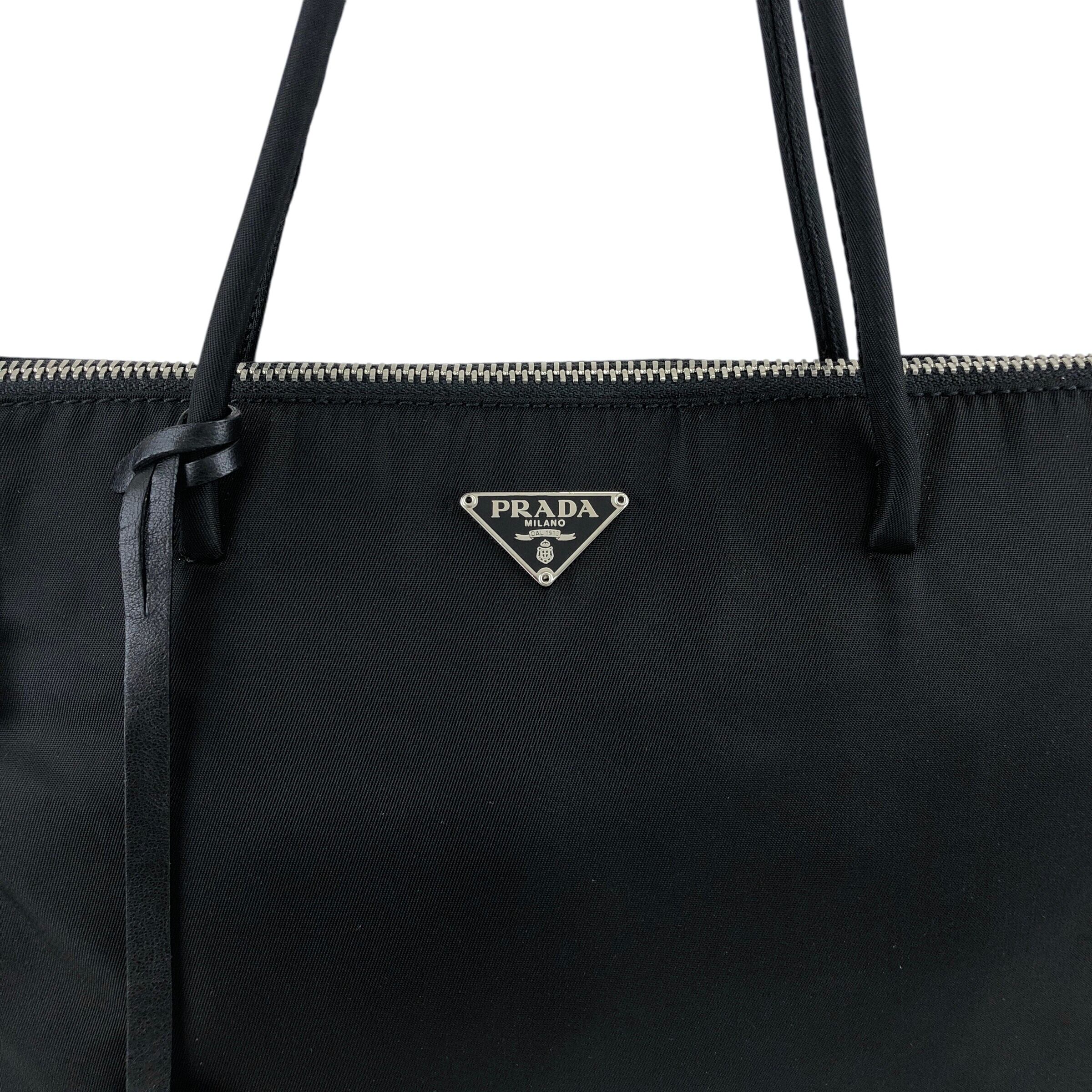 PRADA プラダ トートバッグ ブラック トライアングルロゴ ナイロン
