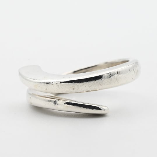 Sophisticated Thick Wrap Style Design Ring #11.5 / Denmark