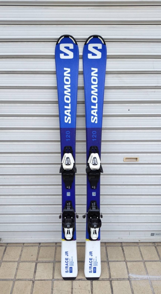 SALOMON 24 HOURS S3 169cm/スキー板/おまけでLEKIポール付き！ | 中古 
