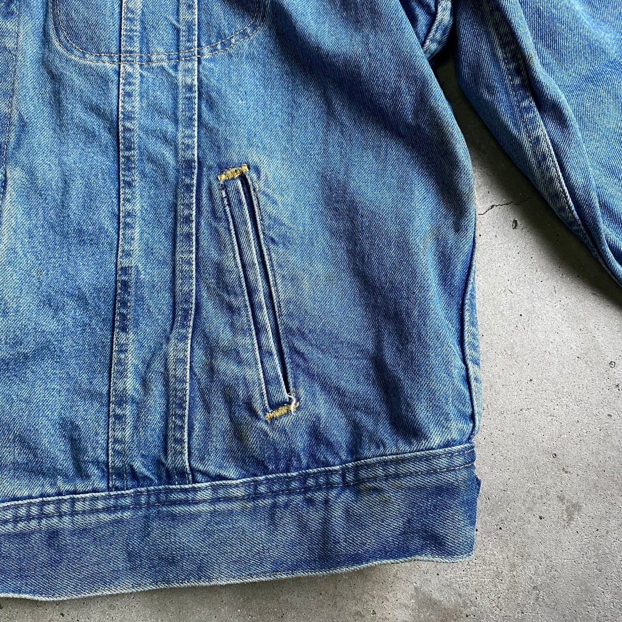 中古 リー Lee Dungarees デニムジャケット ジージャン ブルゾン L コットン 青 ブルー ライトブルー W メンズ 最大81 オフ