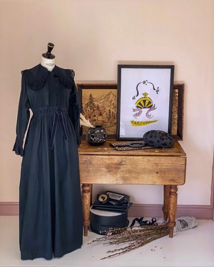Antique Victorian Big collar Black Nightdress/Day dress