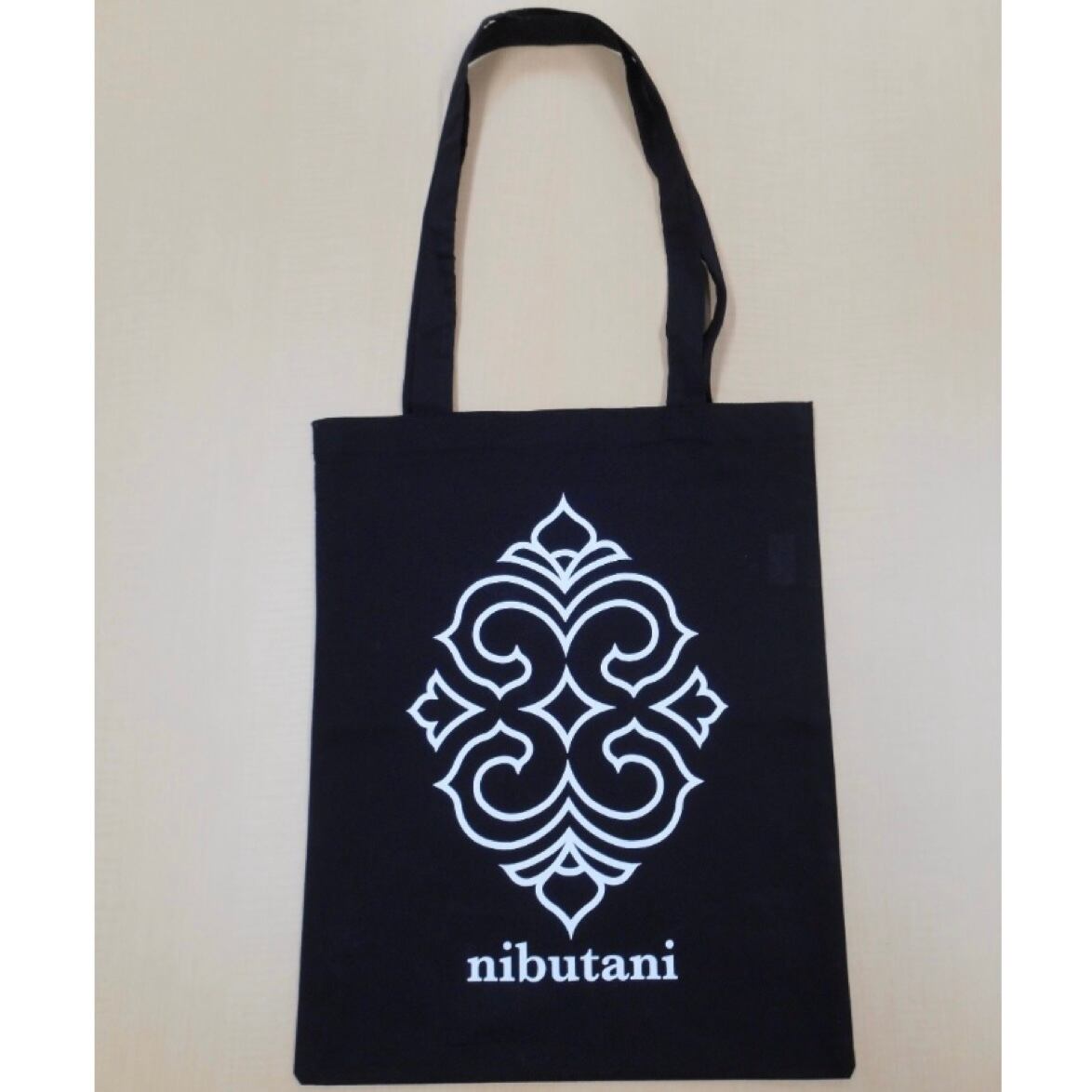 アイヌ　チヂリ 関根真紀デザイン 83A7531-1.jpg