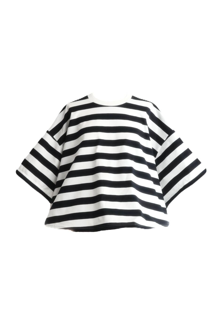 form flare T / short (white×black)