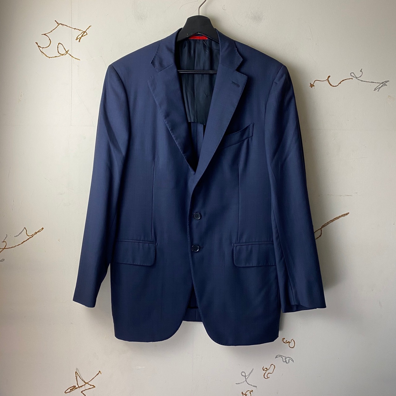 ISAIA navy color set up suits