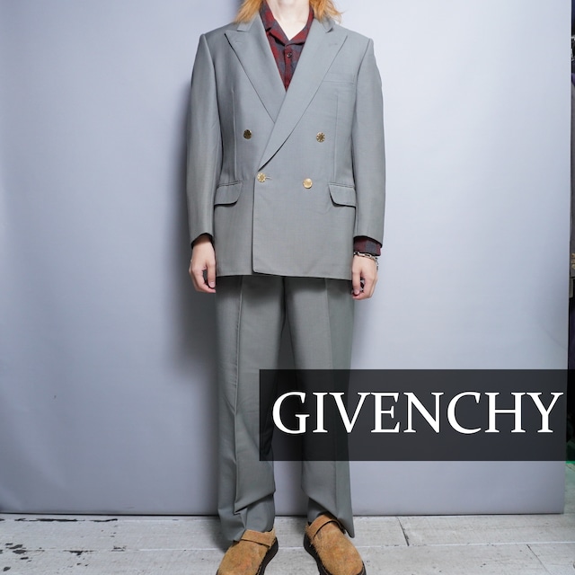 GIVENCHY】ジバンシー 金ボタン刻印入り薄緑ダブルセットアップ ウール