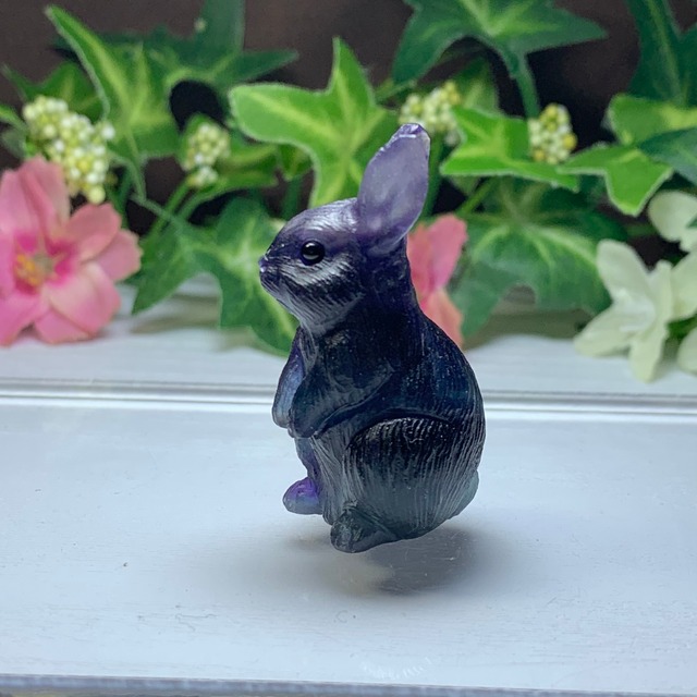 7.フローライトうさぎ・インテリア