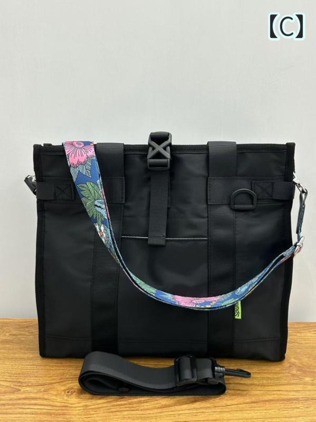 ビジネスバッグ ショルダーバッグ メンズ カジュアル 大容量 斜め掛け トート 男性用 黒 灰色 ブラック グレー 花柄 カラフル ストラップ ベルト スクエア型 大きい たくさん入る ラフ 仕事 通勤 パパ バック 大学生 学校 スクール ナイロン