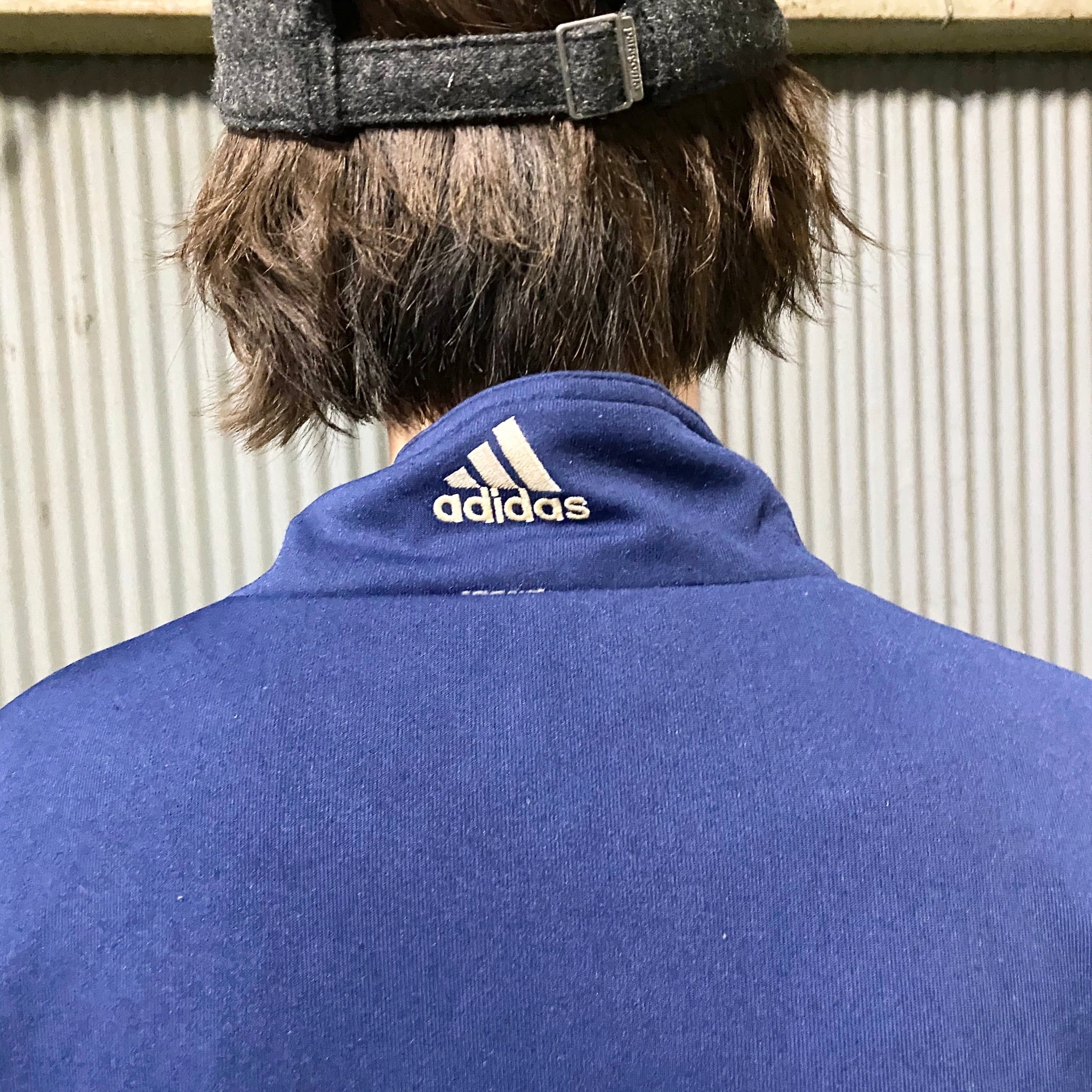 【人気】adidas アディダス　ボアジャケット　ビックロゴ　襟刺繍ワンポイント