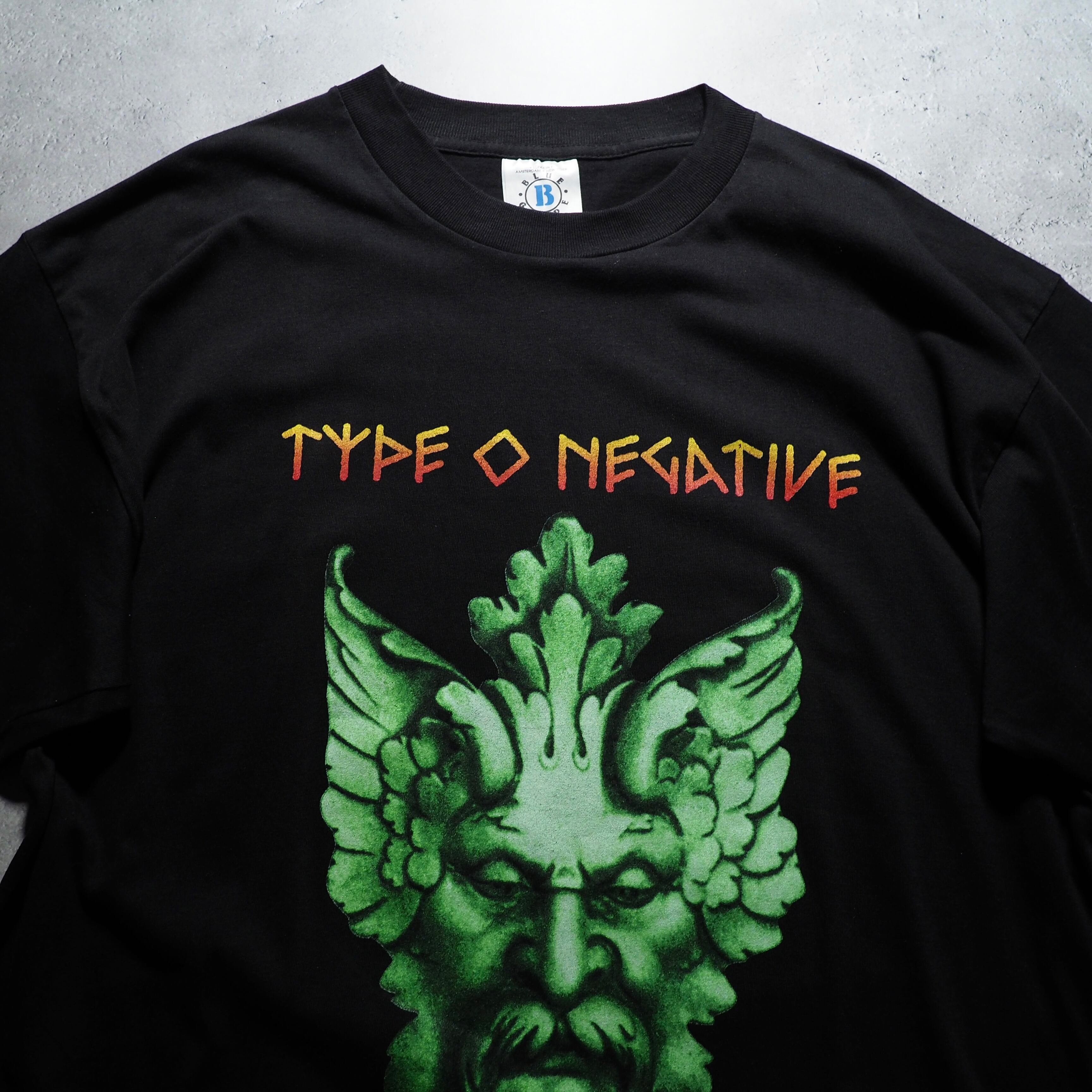 1997s ” Type O Negative - the green men ” vintage Tee (made in Usa)