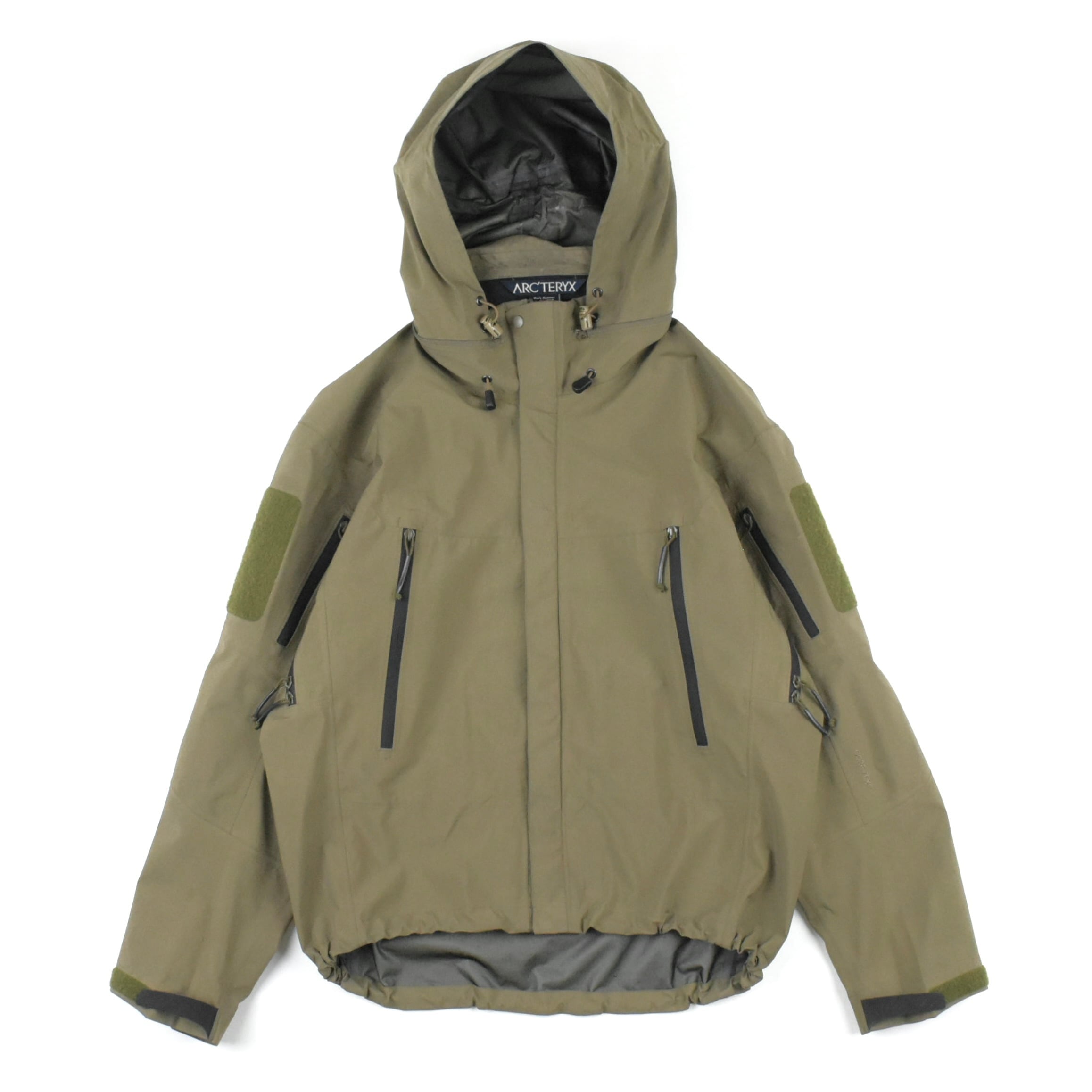 ARC’TERYX THETA LT JACKET ''SMOKE'' ARC'TERYX THETA LT JACKET ''SMOKE'' | PLAIRE