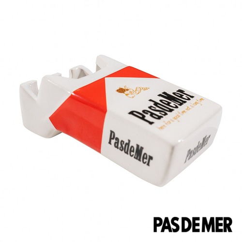 【PAS DE MER/パドゥメ】NOT LONG TIME ASHTRAY 灰皿 / WHITE/RED / AW25-13693