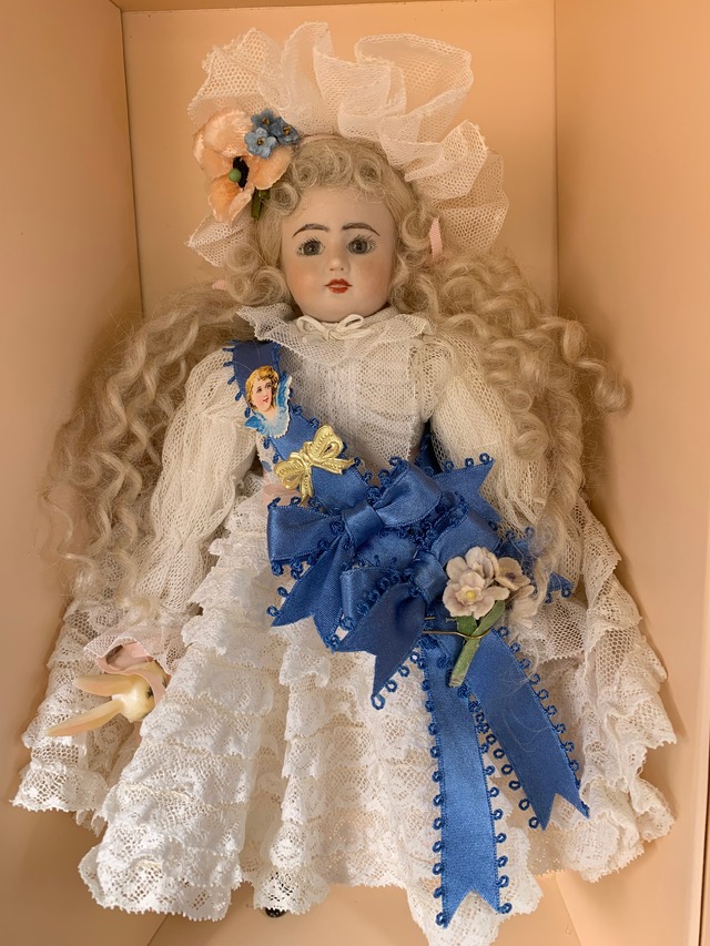 ヴィンテージビスクドール　ドール用ウィッグ付 (210810)