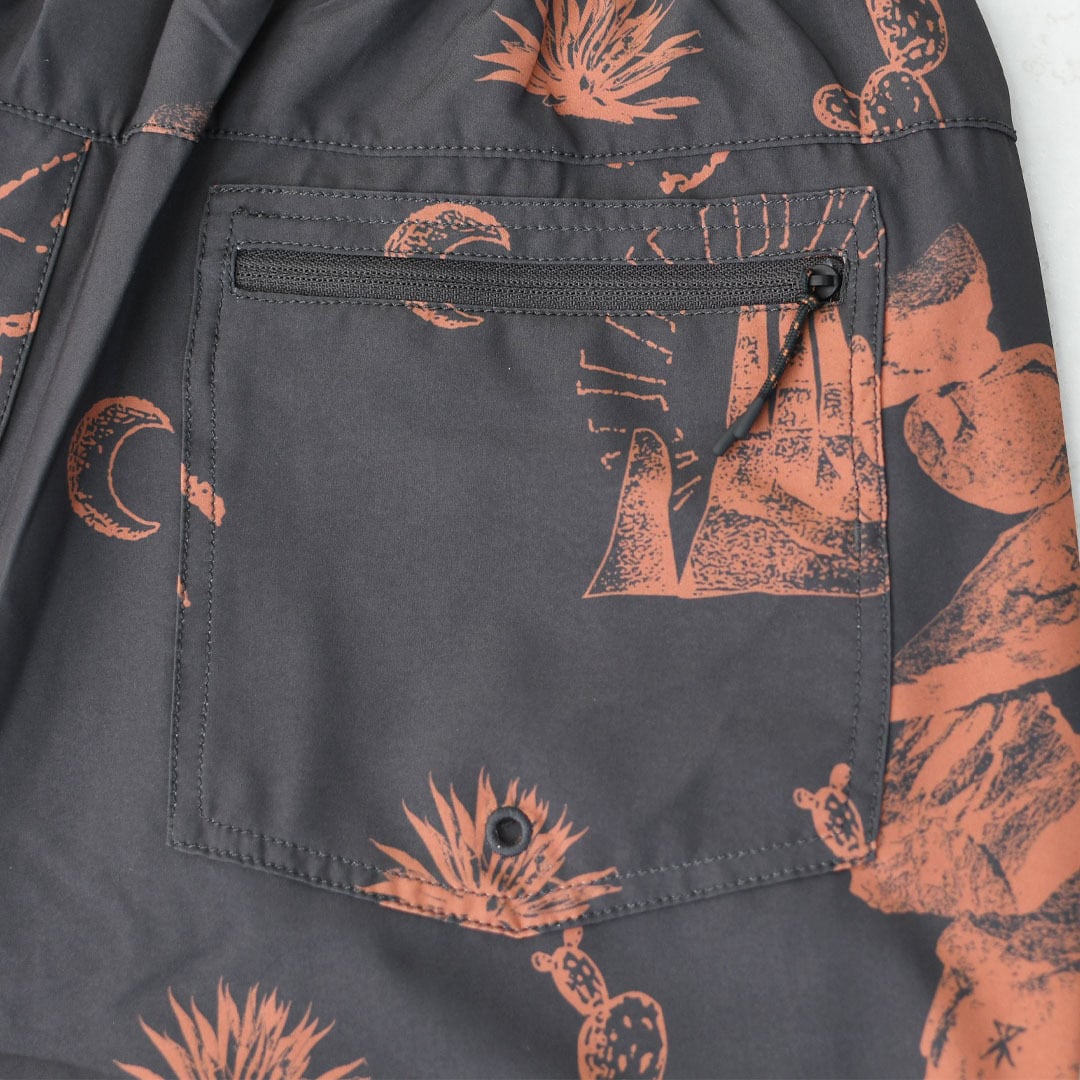 RUN AMOK [ラン アモック] SERRANO 7 [RS378] SERRANO 7・ショート