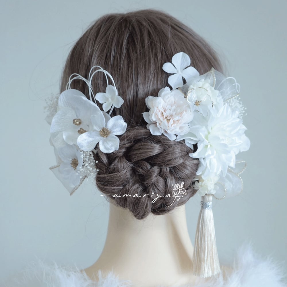 髪飾り ベルベット胡蝶蘭と桜パールホワイトダリア