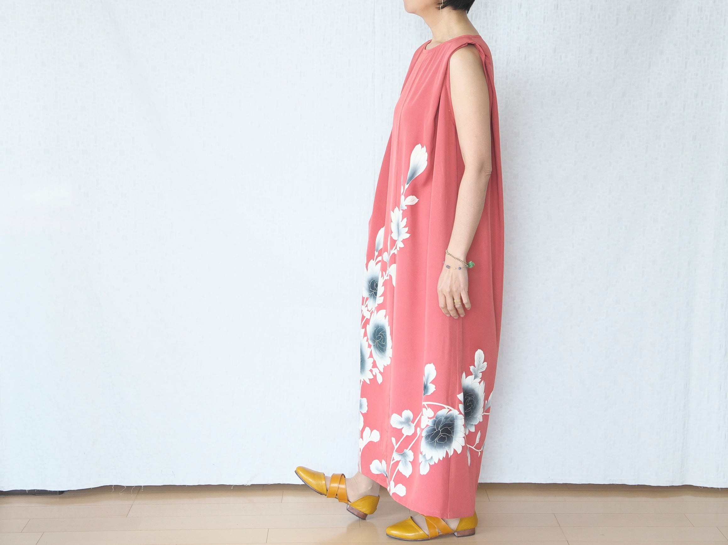 0873 ショルダータックワンピース