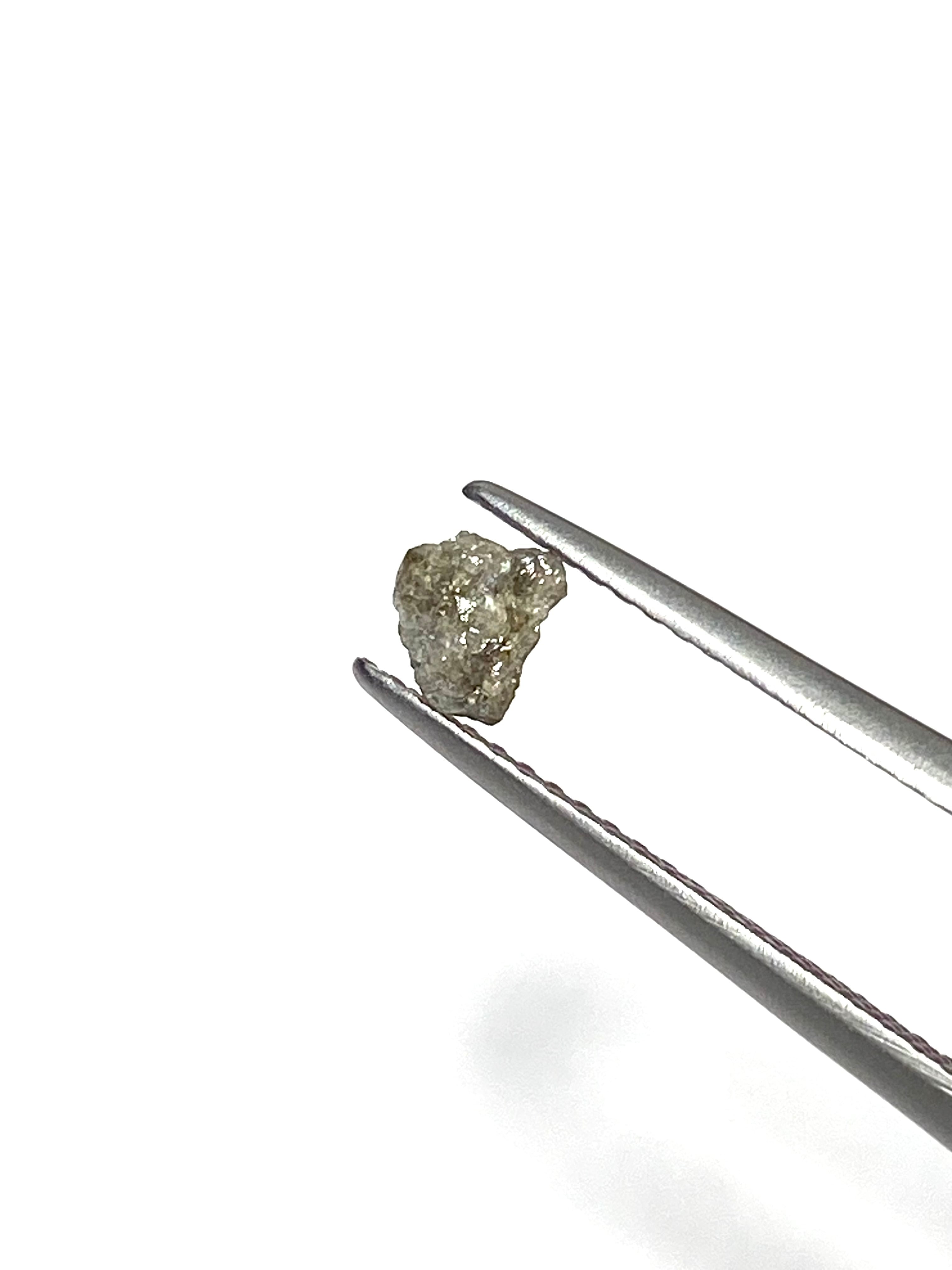 蛍光ダイヤモンド原石４色セット　計0.361カラット　ボツワナ産 蛍光ダイヤモンド原石4色セット 計0.361カラット ボツワナ産