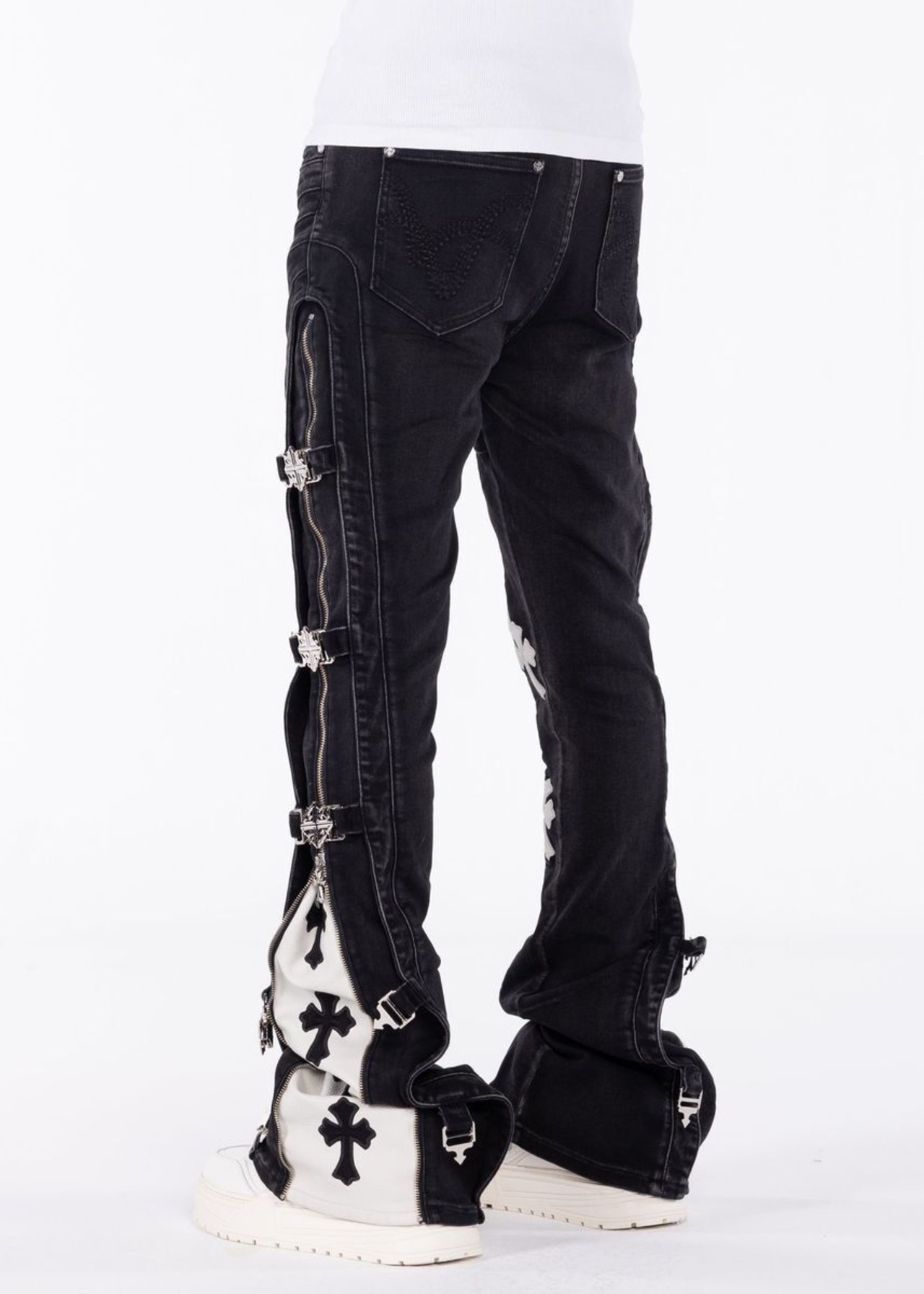 GUAPI Obsidian Black Cross Buckle Denim | LAST LEGACY