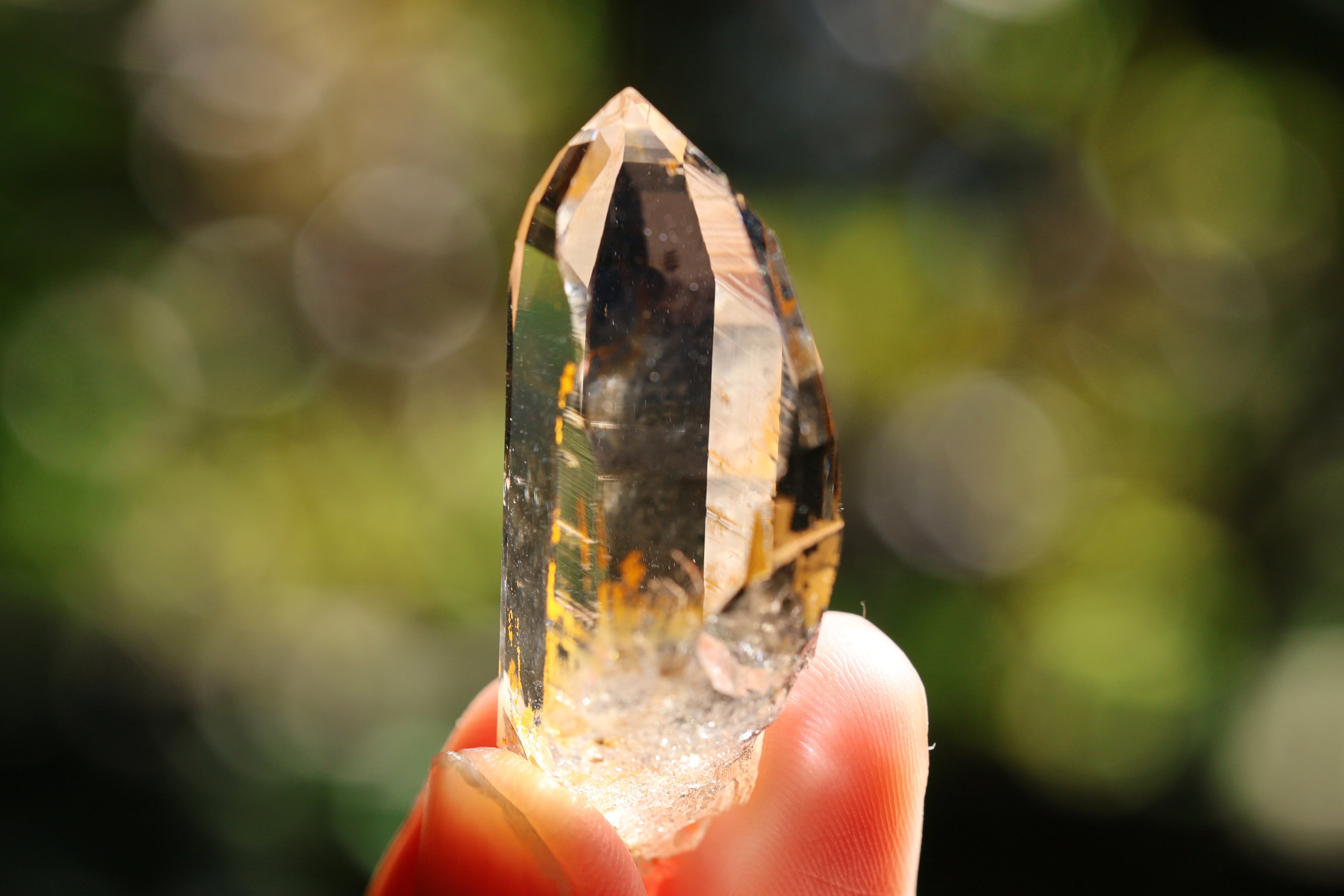 ヒマラヤ水晶 ガネーシュヒマール産 | 石垣島の夜光貝アクセサリーと