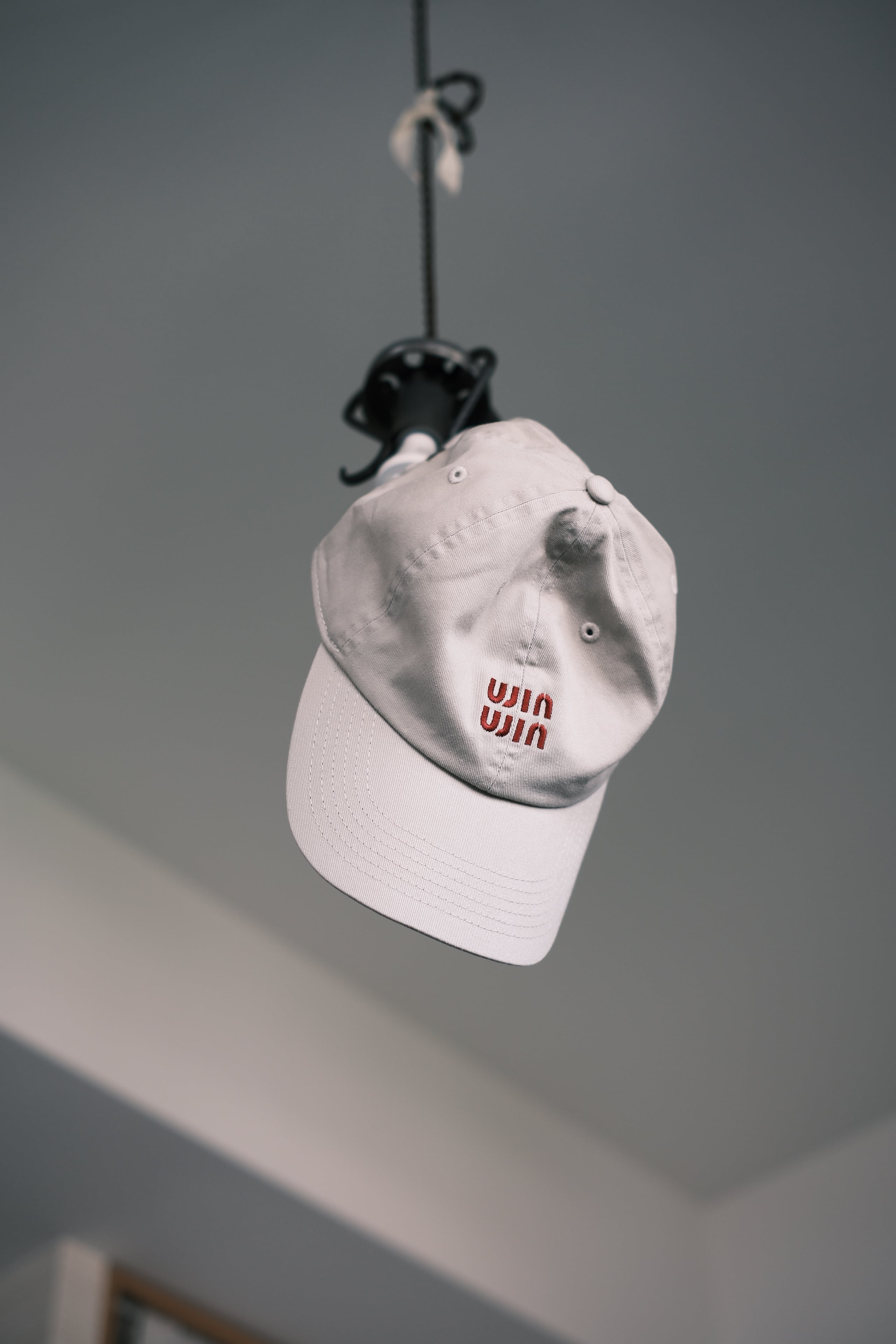 全4色】winwin刺繍コットンキャップ / ユニセックス | wågdog