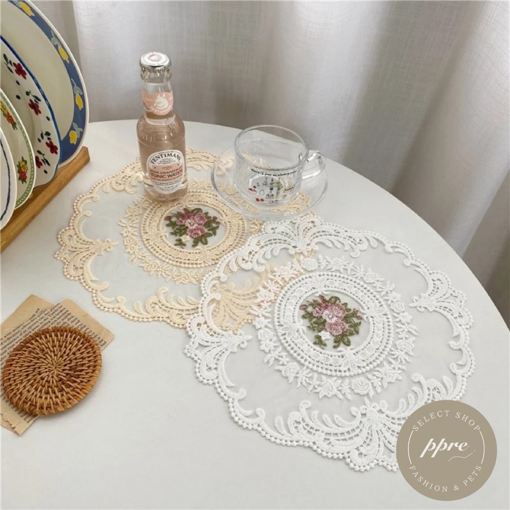 即納 レトロ レース プレイスマット テーブルクロス カフェ クロス マット 北欧 フレンチガーリー 韓国 インテリア フリル 薔薇 ローズ アンティーク ローズ ランチマット Select Shop Ppre 犬服 韓国ファッションインテリアのお店 即納 レトロ レース プレイスマット テーブルクロス カフェ クロス マット 北欧 フレンチガーリー 韓国 インテリア フリル 薔薇 ローズ アンティーク ローズ ランチマット Select Shop Ppre 犬服 韓国ファッションインテリアのお店