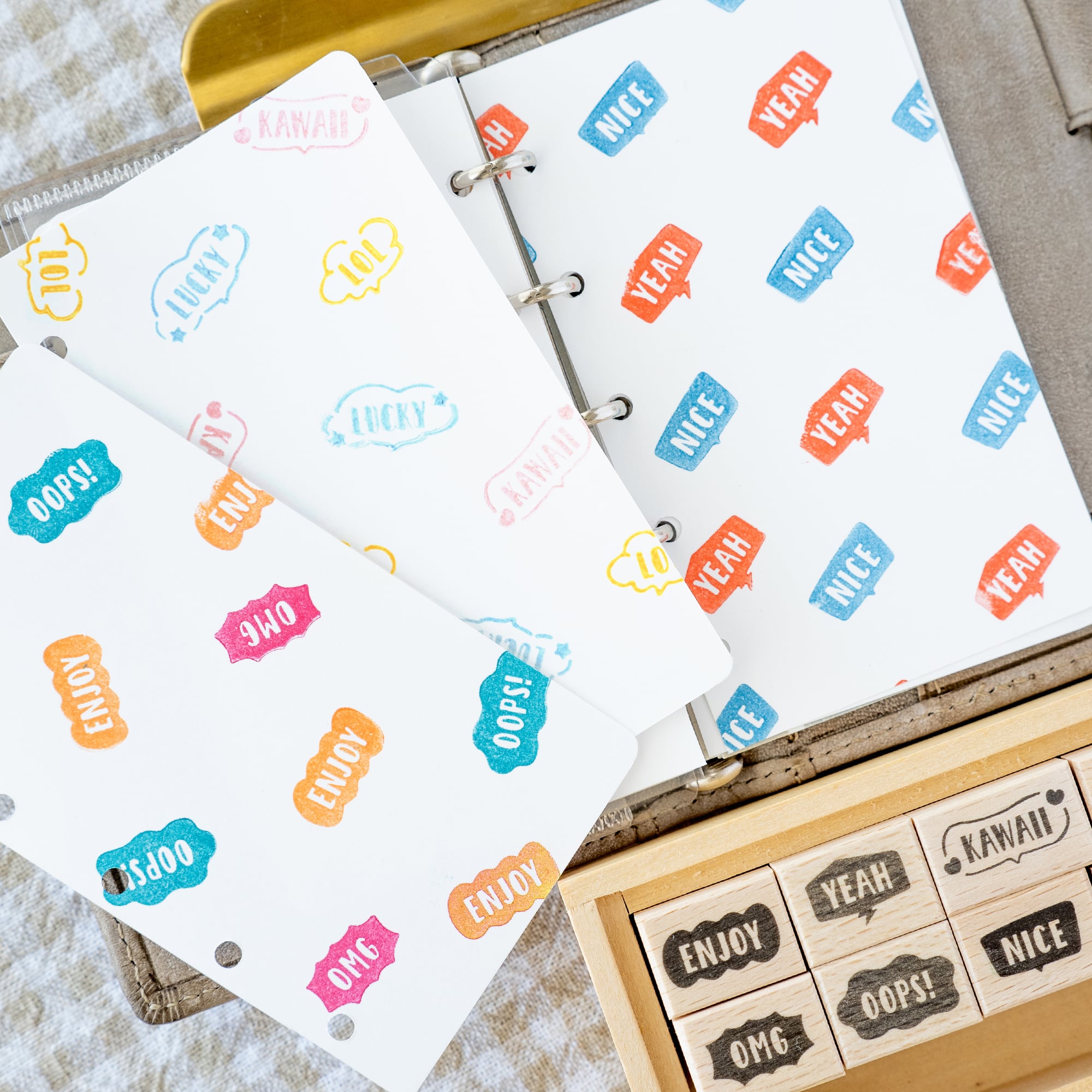 【吹き出しの文字】ENJOY | はんこ