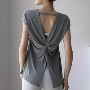 【送料無料】 トレーニングウェア 2色 タンクトップ ロング ノースリーブ　 クルーネック Aライン フレア 薄手生地 可愛い 大人可愛い きれいめ シンプル カジュアル シック コンサバ 華やか 大人 おしゃれ お洒落 こなれ感 高見え 無地 夏 レディース 女性用 ママ 20代 30代 40代 部屋着 普段使い お出かけ 運動 運動 ヨガ 部活 トレーニング ジム ジョギング ランニング ファッション コーデ スタイル 楽ちん 体型カバー 定番 プチプラ 着痩せ ゆったり