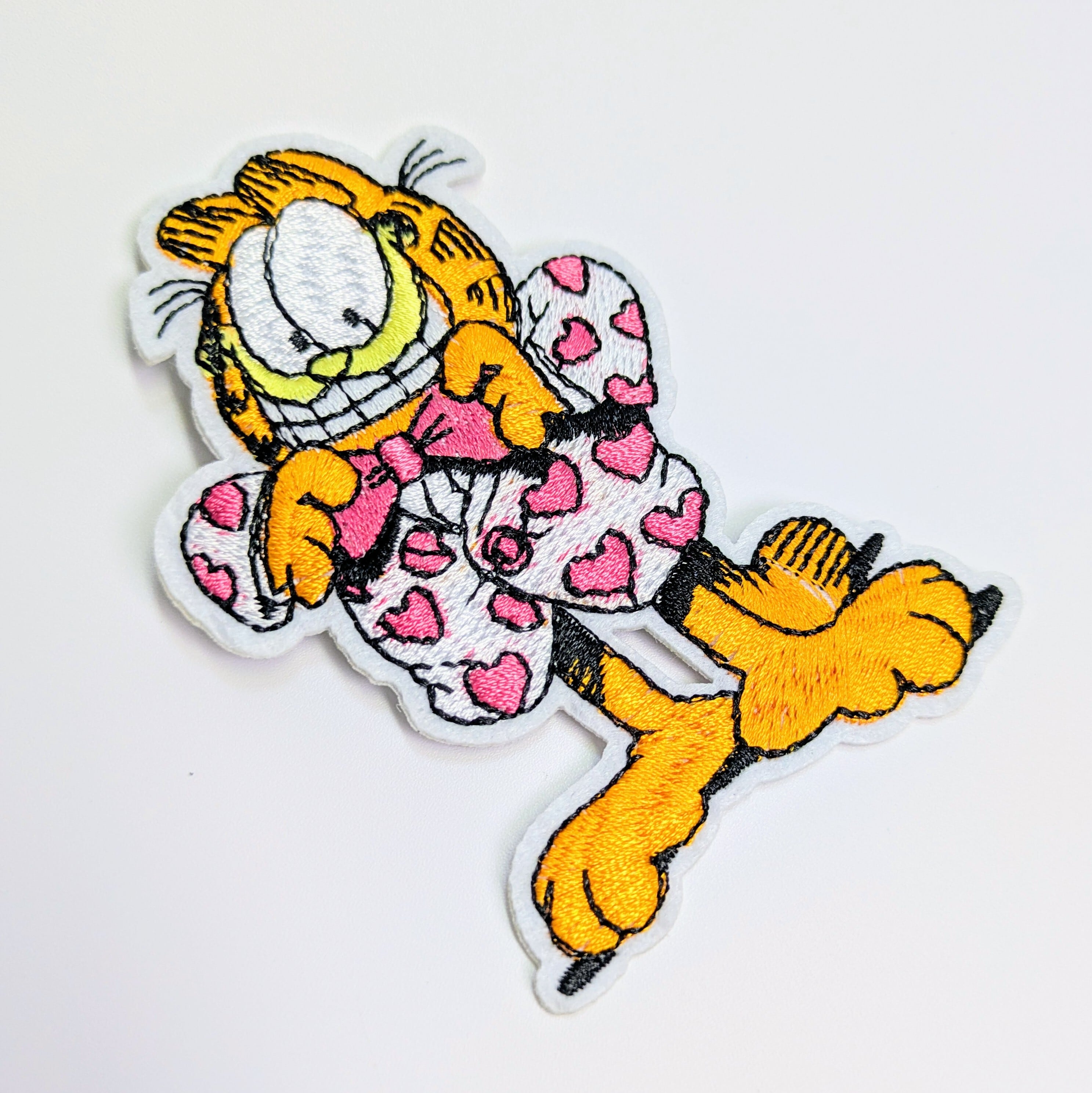 送料無料！ ★刺繍アイロンワッペン★【 Garfield（ ガーフィールド ）】 〚アメリカン雑貨 アメトイ〛