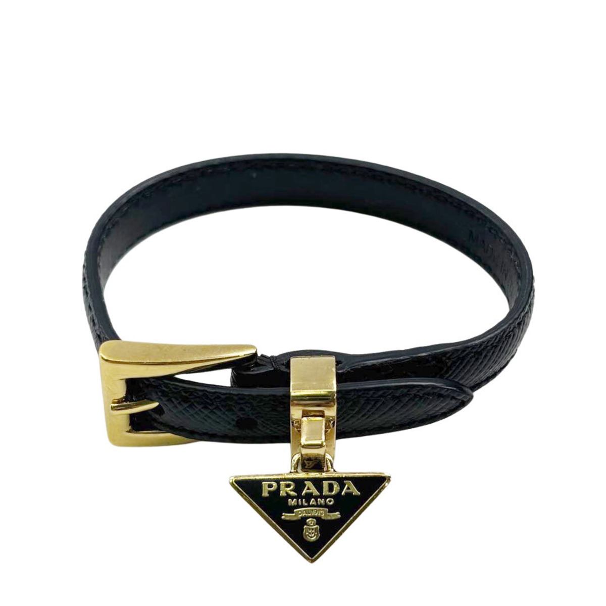 PRADA プラダ サフィアーノレザー ブレスレット Mサイズ 三角プレート 
