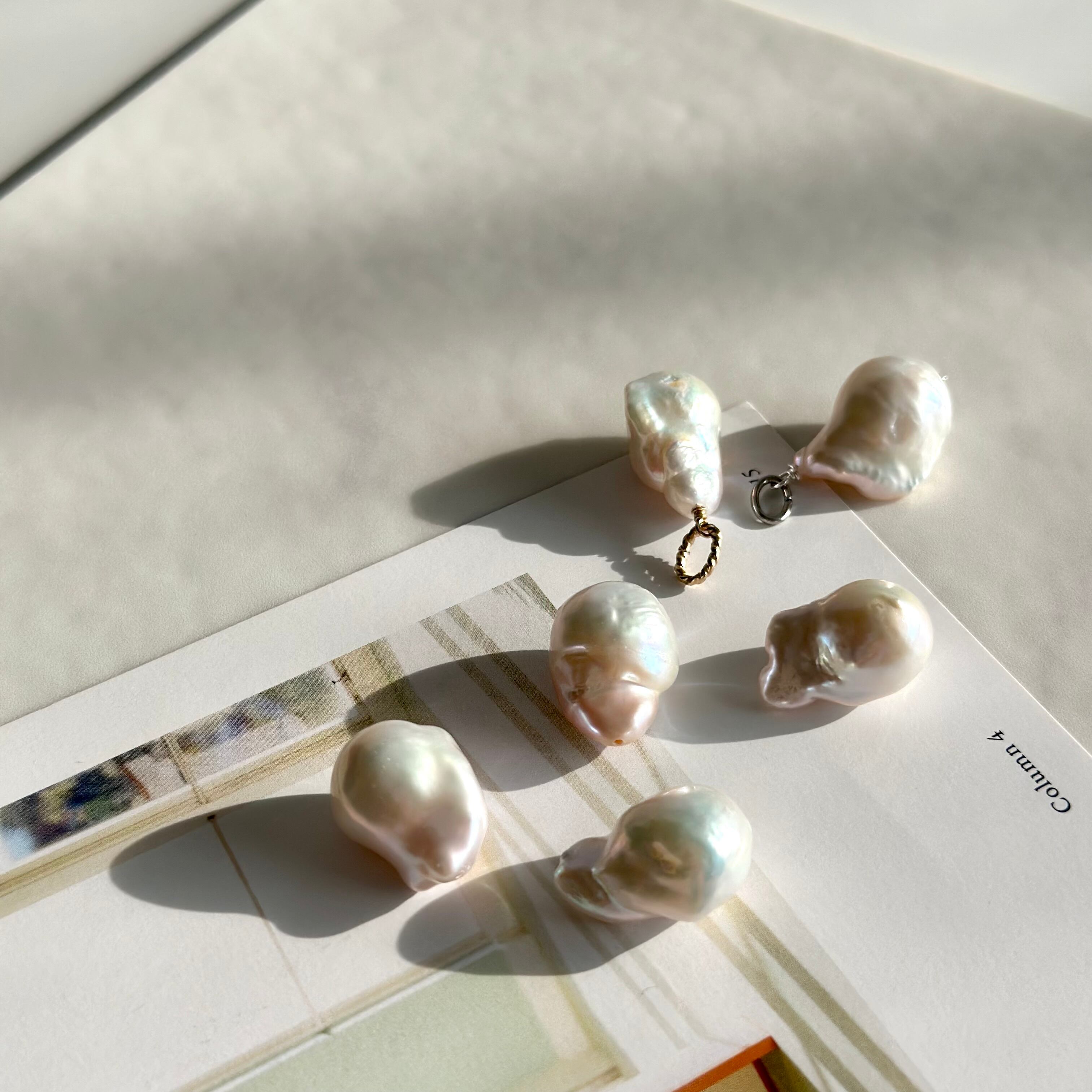 オイスターバロックパールネックレスチャーム -Oyster baroque pearl 