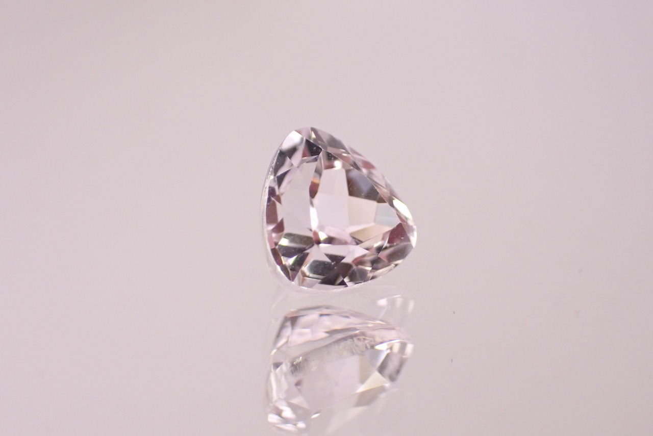 クンツァイト　1.63ct　[D3-199]