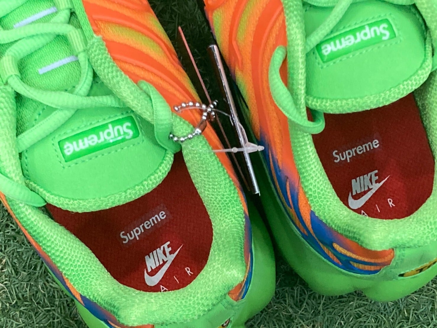 9.5]supreme nike air max plus（Supreme × NIKE AIR MAX PLUS GREEN  