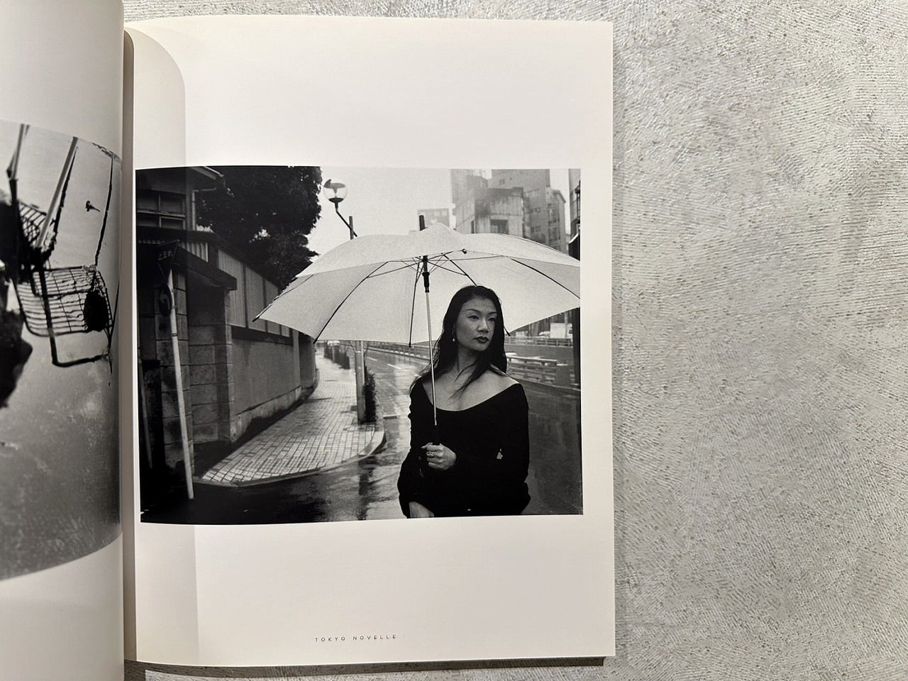 SA050】 Nobuyoshi Araki Tokyo Novelle / 荒木経惟 | KITAZAWA BOOKSTORE