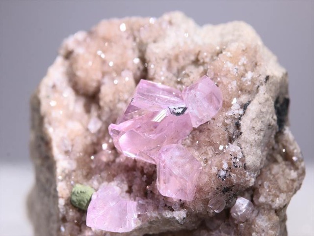 Cobaltocalcite  （Kolwezi  Congo）