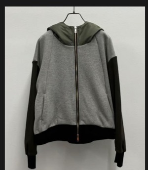 リズレイ RISLEY risley バイカラーボアフーディー