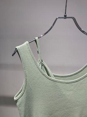 rib hem cut tank top