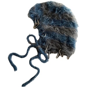 FLUFFY KNIT BEANIE BLUE GRAY