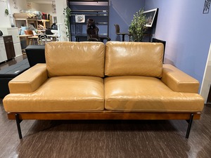 コーデュロイ木枠付きスタイリッシュレザーソファ