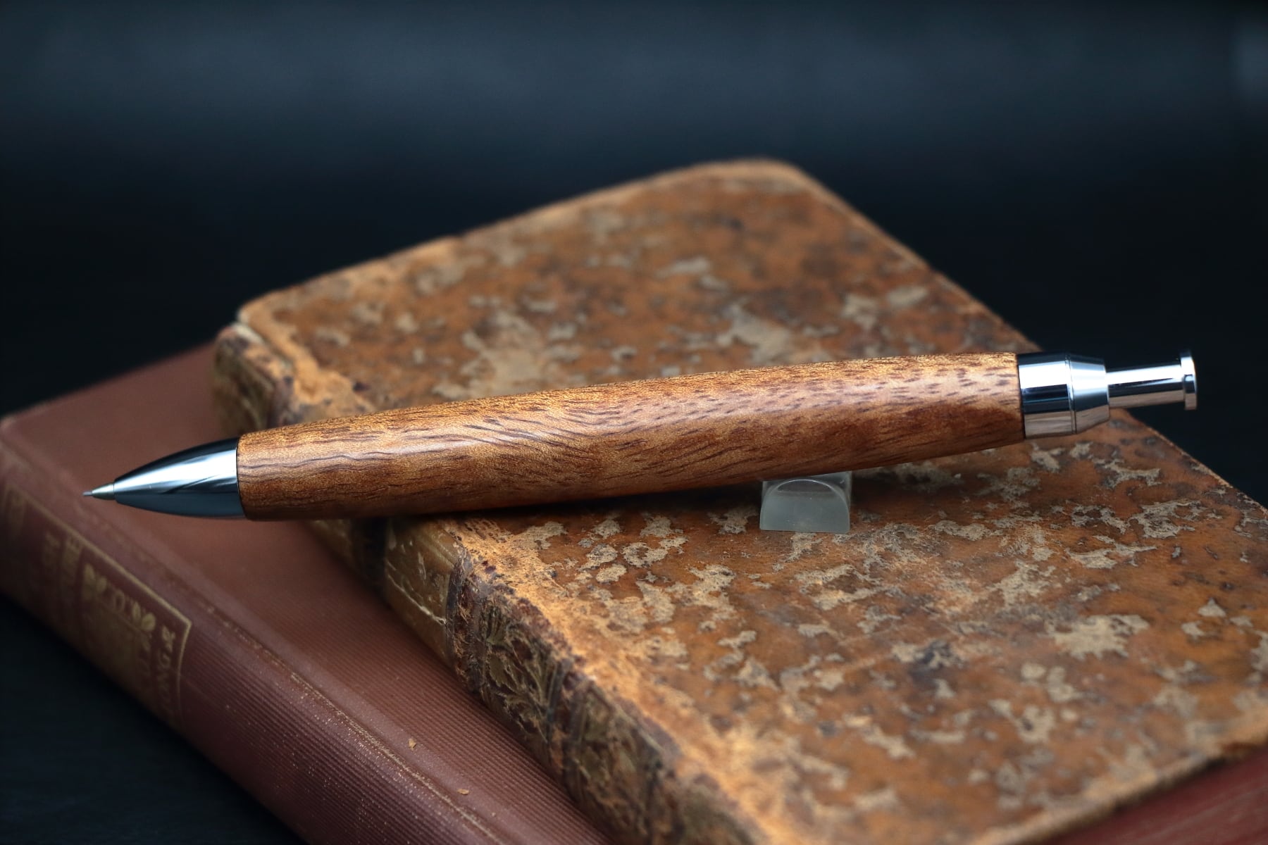 神が宿る木 ハワイアンコア カーリー 縮杢・Pencil 0.5mm」木軸