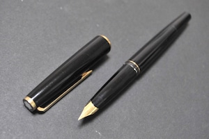 '70s　モンブラン ３２０　MONTBLANC 320　（極細字）　14K　　　　　01719