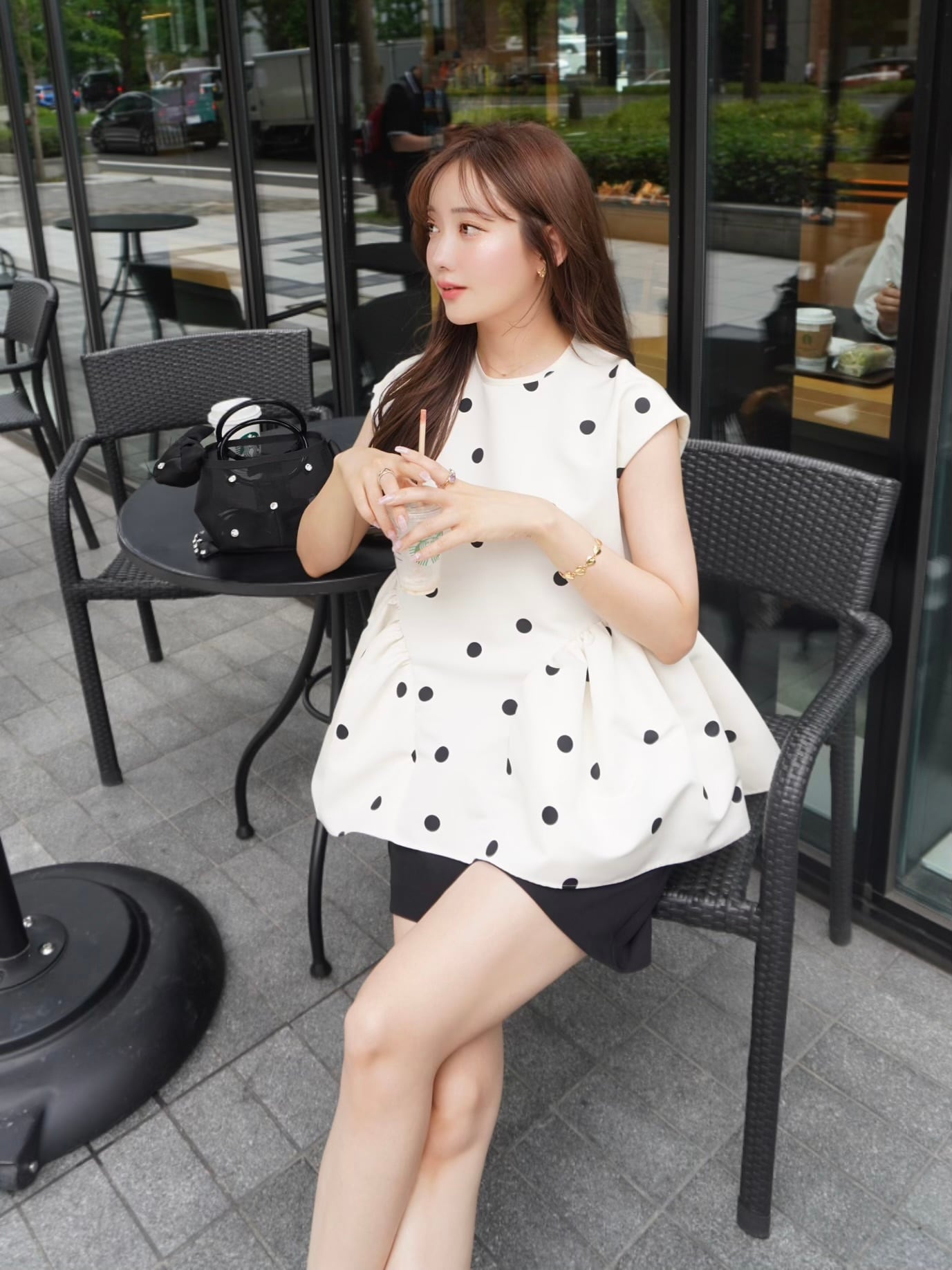 【新品】hyeon  ヘヨン　dot blouse / white