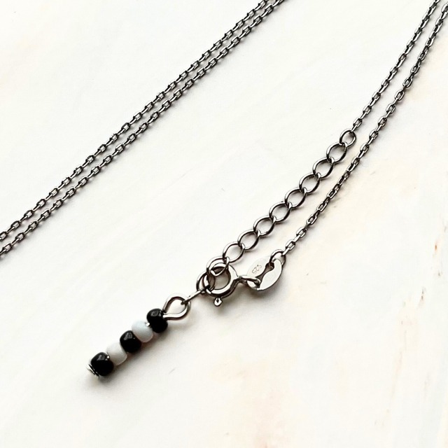 ミュージックビーズネックレス