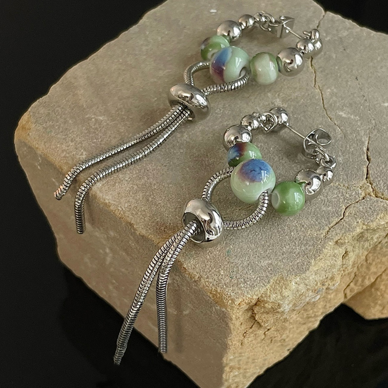 13CRUSH中華スタイル玉石タッセルピアス