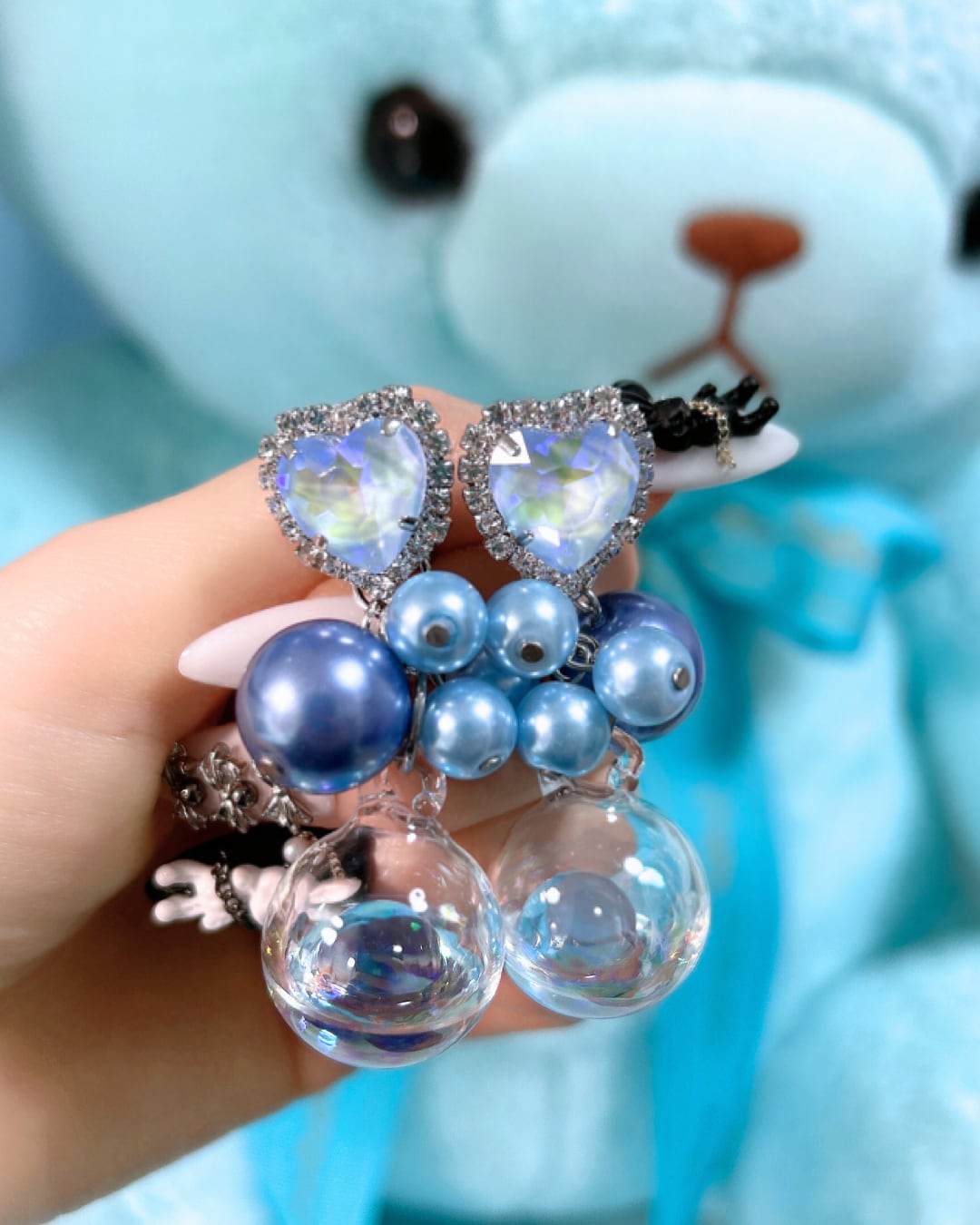 お水入りガラスドーム シャボン玉 ハート ビジュー 大ぶり ピアス