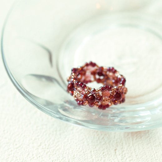 ○No.64 リング〈ガラスビーズ〉