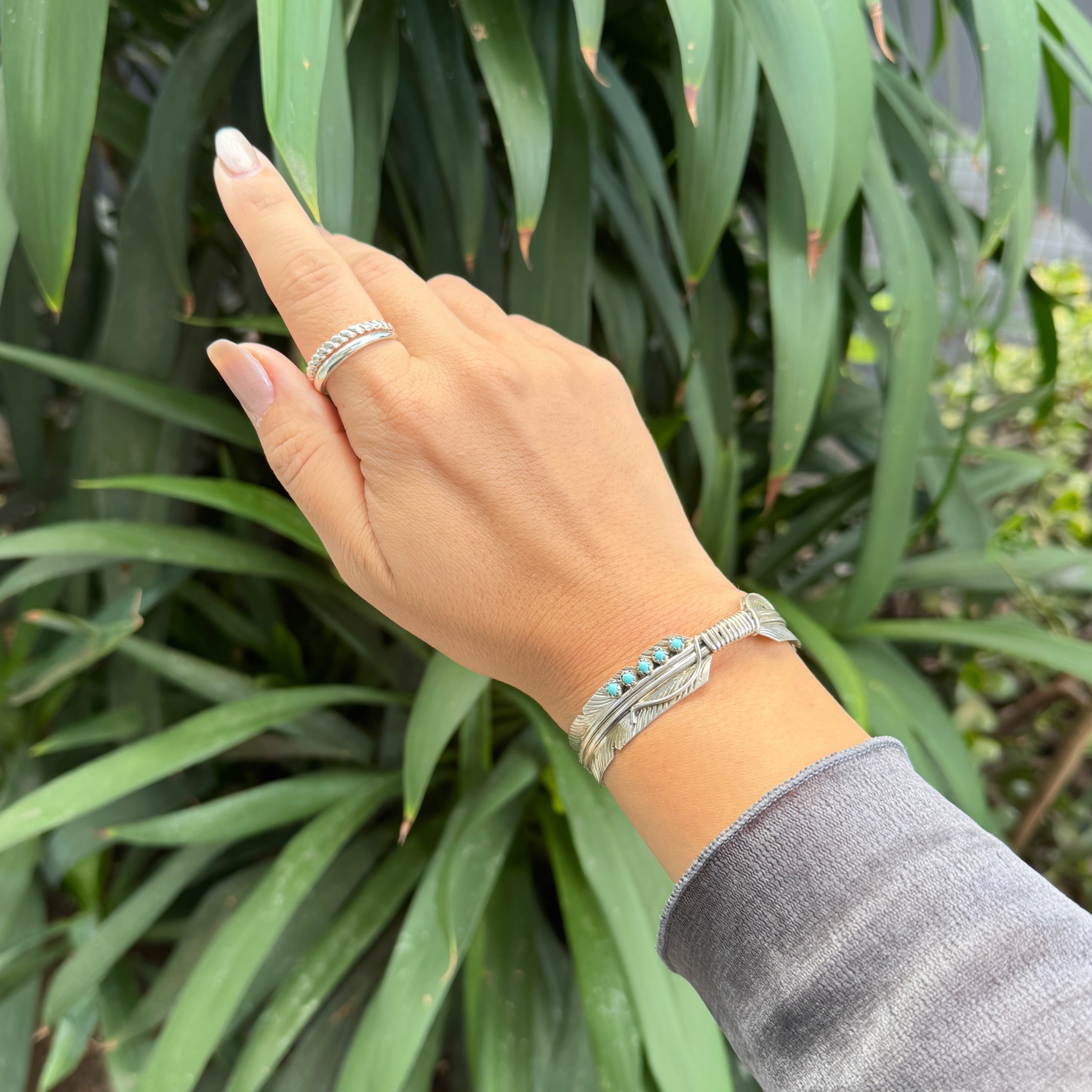 Indian Jewerly》 フェザーデザイン ターコイズバングル 羽 鳥