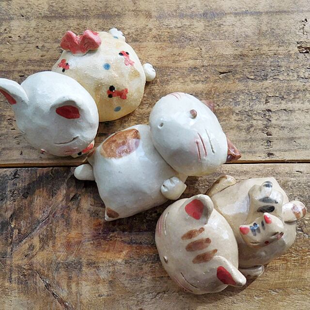 269） 美濃焼 猫 置物 手造り 陶器製 日本製 平型 （７～９） | *tinis