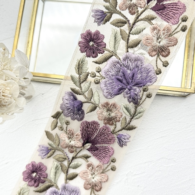 グレイス　[パープルベージュ]インド刺繍リボン　2972